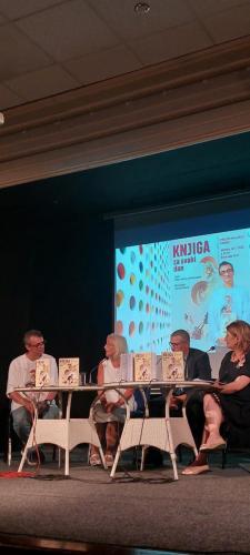 IMG-07c61a431a7b6e5c23aaaa1e9699bc1b-V